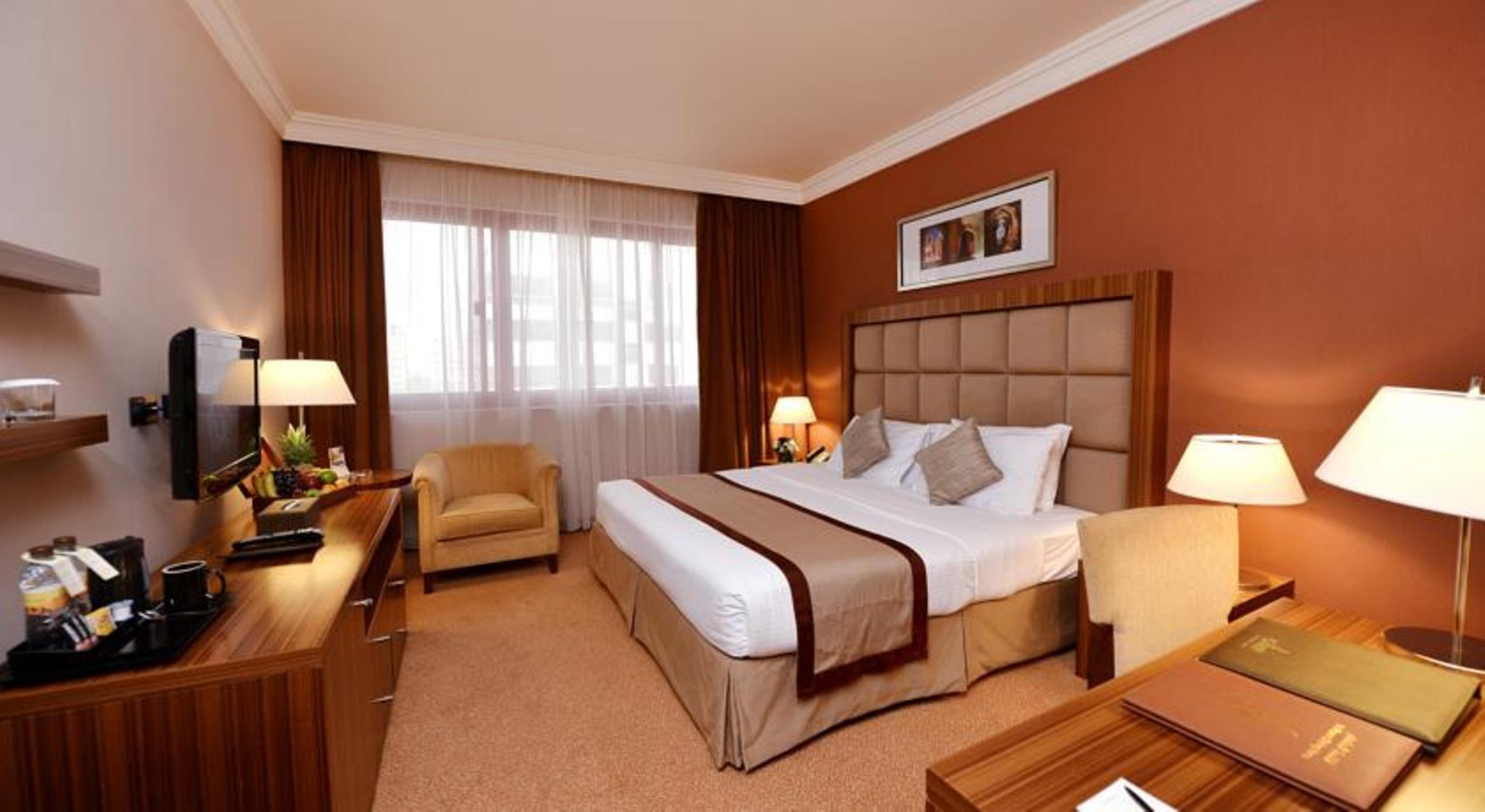 City Seasons Al Hamra Hotel Abu Dhabi Eksteriør billede