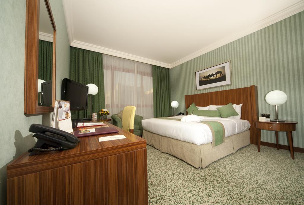 City Seasons Al Hamra Hotel Abu Dhabi Værelse billede