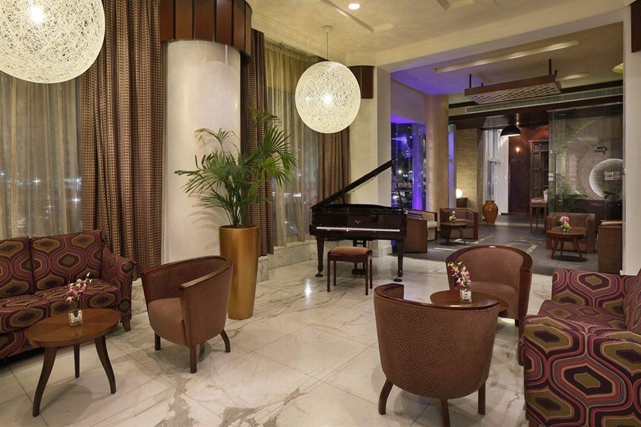 City Seasons Al Hamra Hotel Abu Dhabi Eksteriør billede